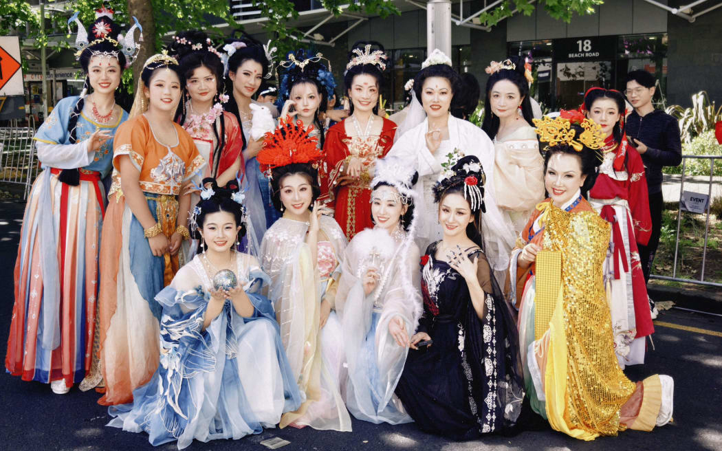 4KFP5RQ_Joyee_Hanfu_Chinese_Dance_Group_jpg.jpeg