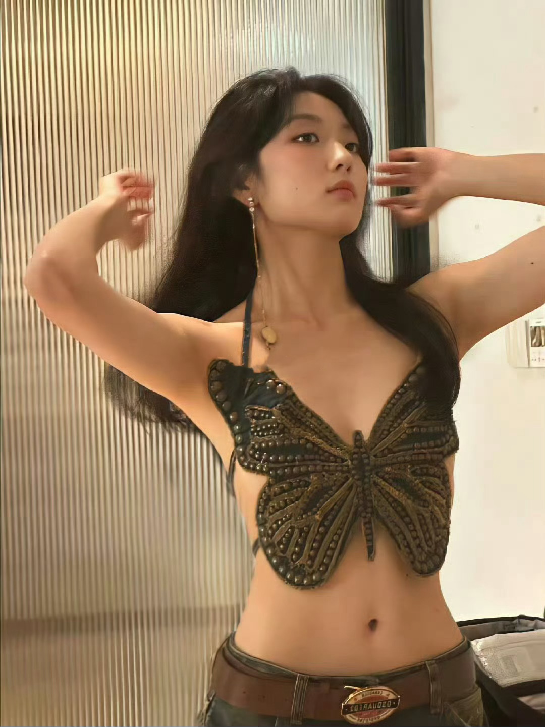 008cuS2igy1hx7yv4f30aj30u0141jza.jpg