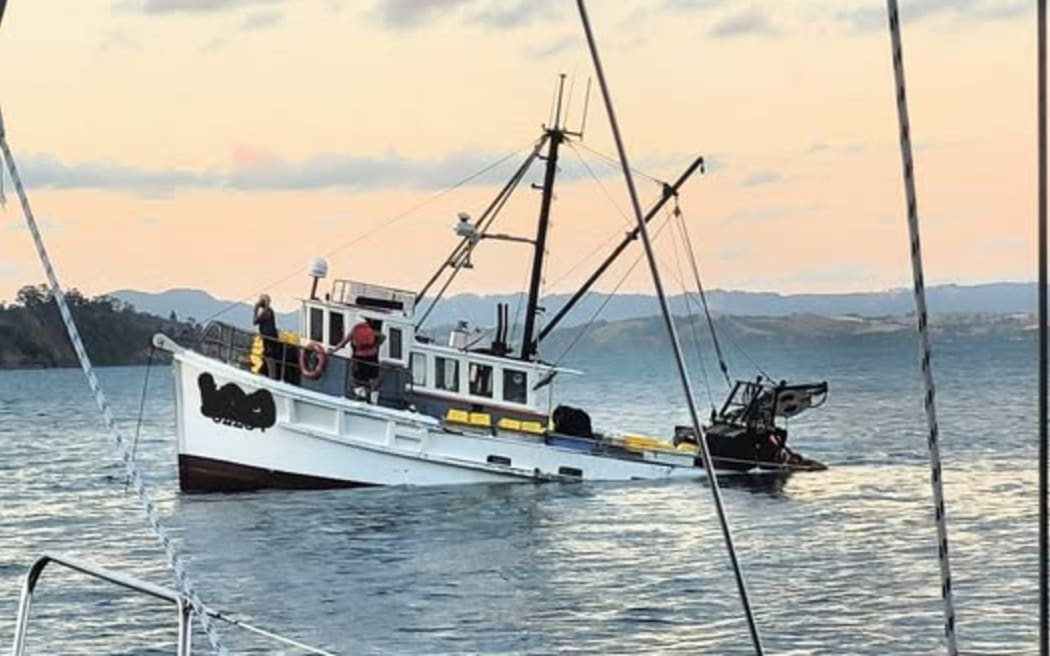 4KDJL94_boat_jpg.jpeg