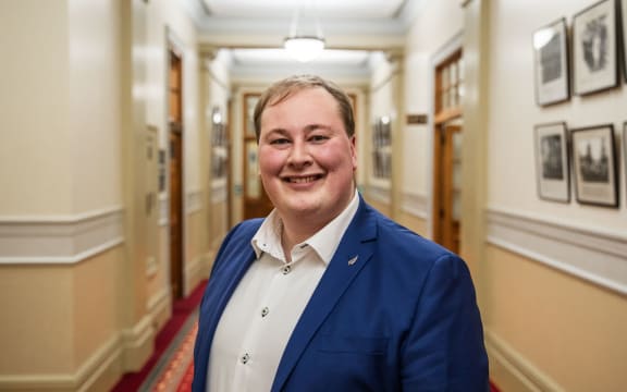 4L3XDK6_B_Olsen_2_jpg.jpeg