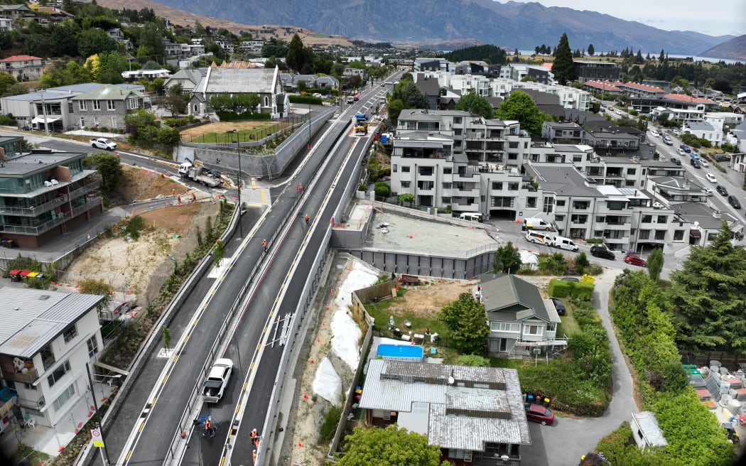 4KD2T7I_Queenstown_new_arterial_Jan_2025_JPG.jpeg