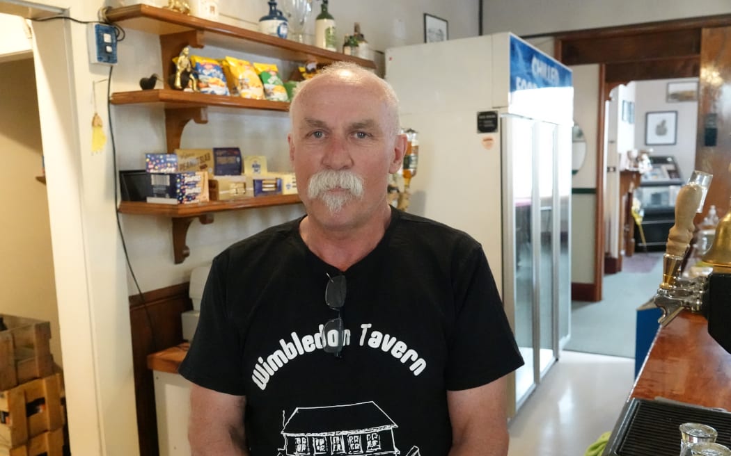 4KCTFGC_Road_Tavern_owner_eric_gathercole_JPG.jpeg