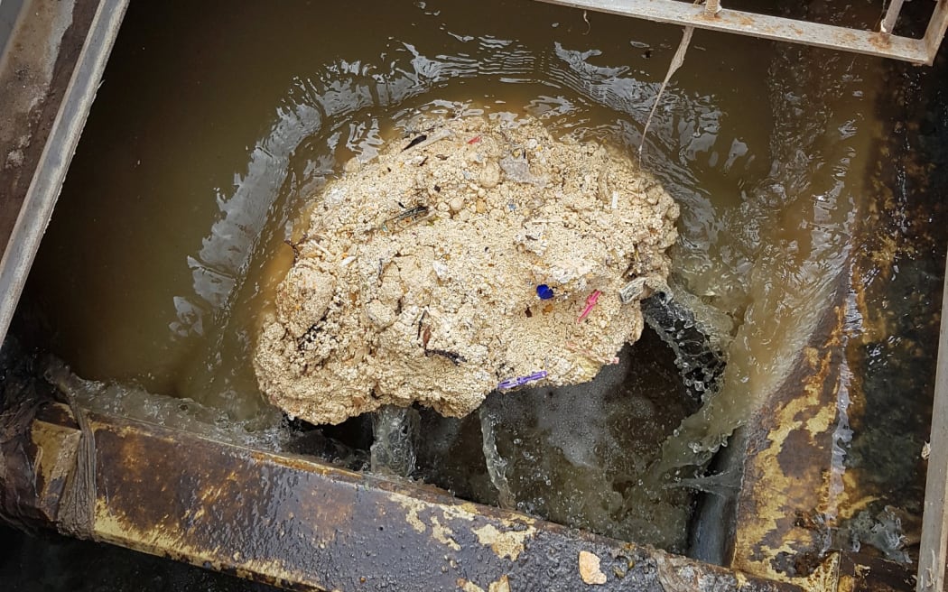 4KCTQ6F_Fatberg_at_NPWWTP_10_November_2021_jpg.jpeg