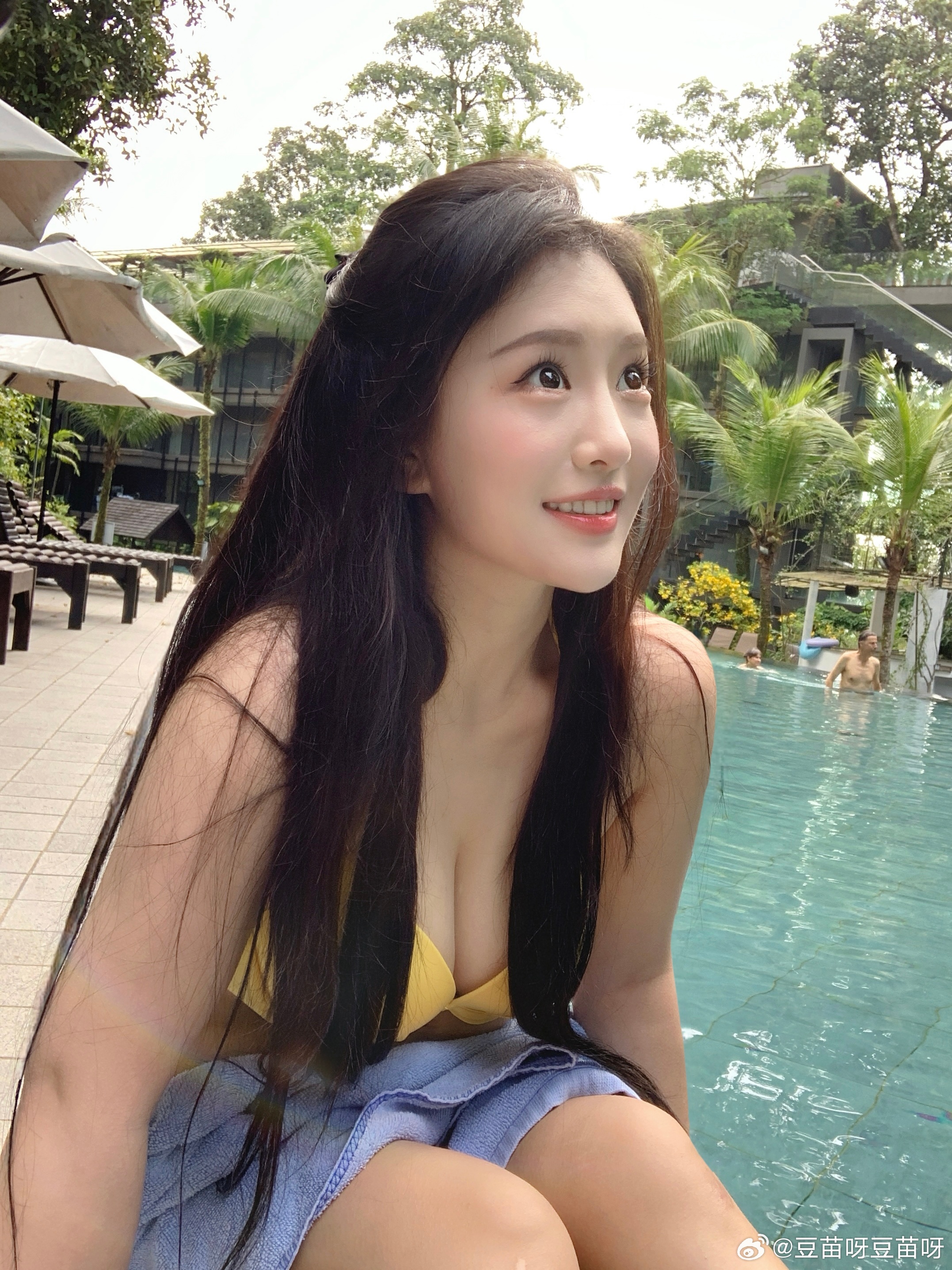 696a87f1gy1hynsamr430j21nu27sx6p.jpg