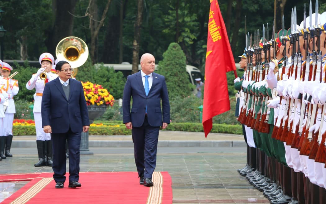 4KBCVQR_Luxon_in_Vietnam_1_jpeg.jpeg