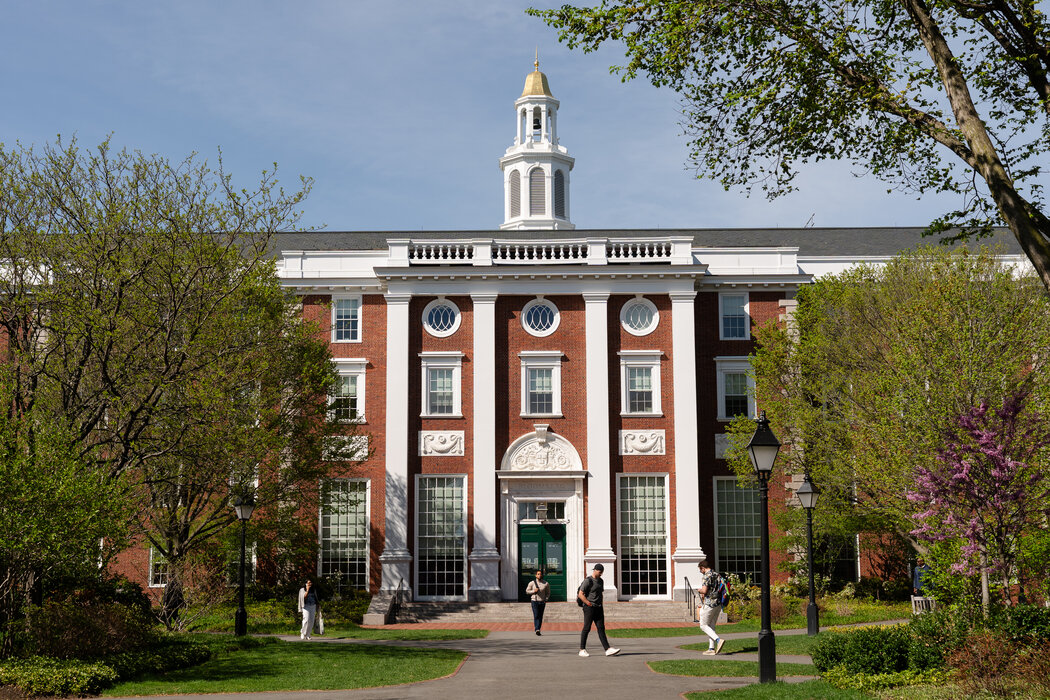 00dc-harvard-bgwp-master1050.jpg