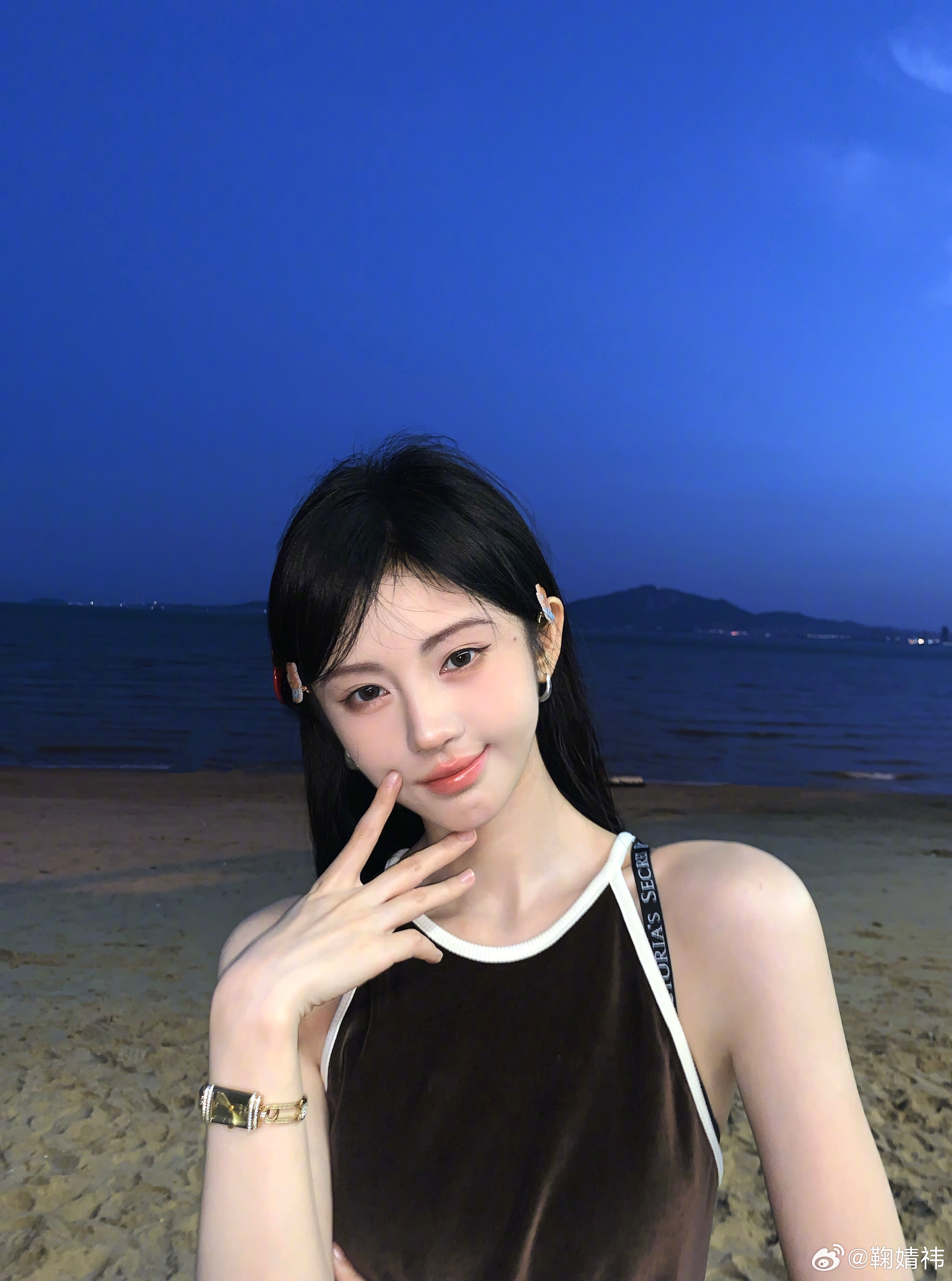 0040jbadgy1i24nk52oh1j62c0350kjm02.jpg