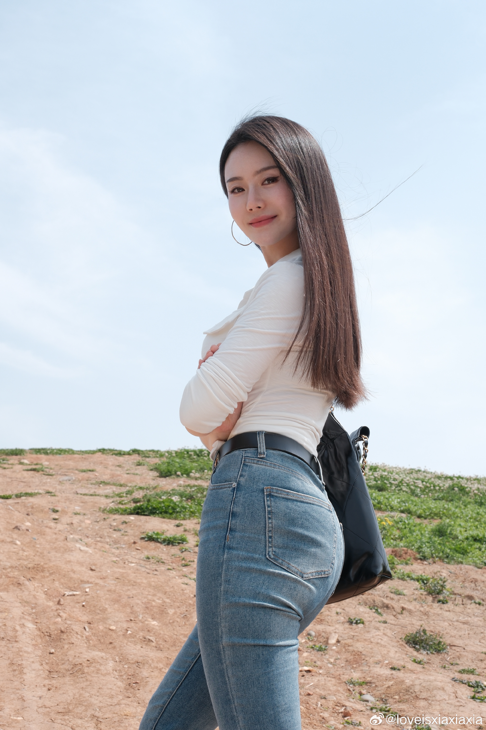 a599d929gy1ibj0txl346j237k4tchdy.jpg
